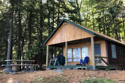 Image de Relaxing Getaway on Peabody Pond; Cozy 1-bedroom cottage 30' from the water!