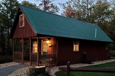 Image de Modern, Private Cabin 20 Minutes From Penn State, Breakfast Items Included