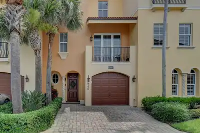 Image de Ocean Bay Villa in Hutchinson Island!