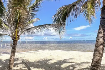 Image de Casa Nirvana, Beachfront Living, Close To Secret Beach!