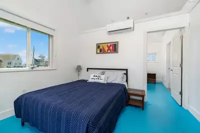 Image de Come relax at Pelican Watch