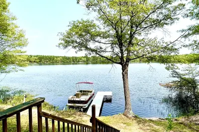 Image de Lakefront! Pine Cone Cottage on Lake McKinley New