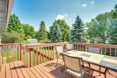Image de Sporty Blaine Home w/ Games ~ 2 Mi to Super Rink!