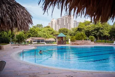 Image de Pet-Friendly Pool Retreat w/Luxury Hot Showers