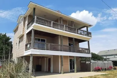 Image de Smooth Landing Obx. Steps to the beach!
