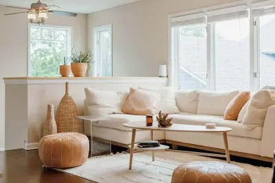 Image de Airy, Bright Boho Digs/ King bed, best sleep