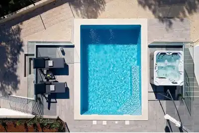 Image de Villa Lulu with heated pool, sauna and hot tub