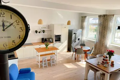 Image de Country farm in nature, near the lake