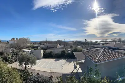 Villa bord de mer à 90 mètres de la plage!