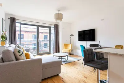 Image de Best City Centre Luxurious Home