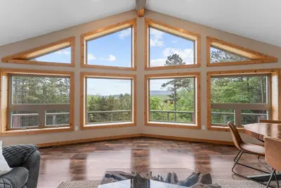 Image de Unplug & unwind! 3 bed cabin The Perfect getaway!