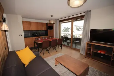 Image de 2ème étage, balcon, parking, télévision, 59m², Les Saisies