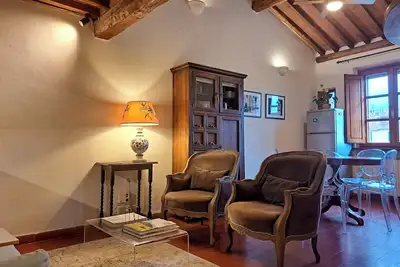 Image de Exclusive retreat in the historic center of Lucca, overlooking Piazza Anfiteatro