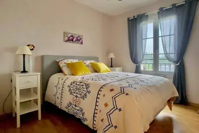 Normandy Confort by Melrose