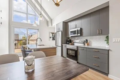 Image de Modern Townhouse, 2Bed/3Bath, Sleeps 6 W/Mountain Views & Private Heated Garage