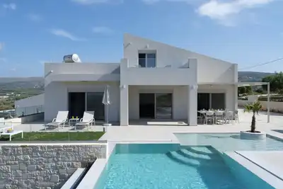 “Aegean Beauty”. Panoramic views of the sea!