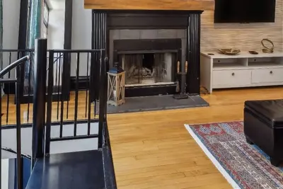 Image de As Seen on Tv: Safest Area Lincoln Park Duplex