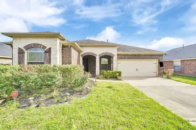 Image de Fully furnished cozy and private home in Katy