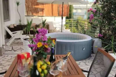 Image de Appartement Jacuzzi Residence (91741-A1) - Vodice