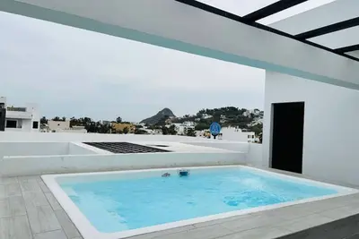 Aleman 13, Central apartment near the beach