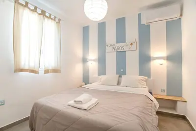 Image de Studio \"Livadia Seaside 1\" près de la plage avec 2 terrasses partagées et Wi-Fi