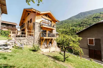 Image de Studio 'Chalet Belamy 1' avec vue sur la montagne, terrasse privée et Wi-Fi