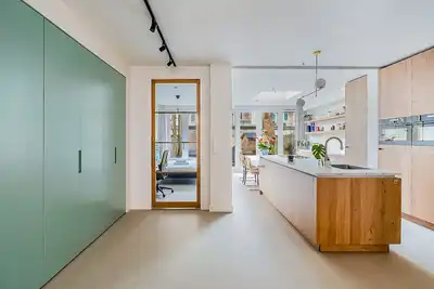 Image de Spacious | Cozy | Newly renovated Apartment