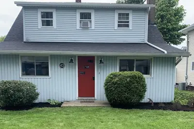 Image de Bessie's Nest- Tranquil Home Close to Public Beach