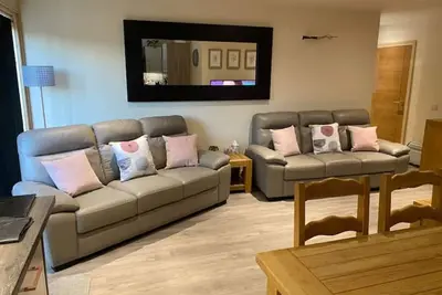 Image de Woodend lodge with 6 seater private hottub