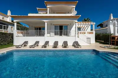 Image de Villa White Cottage by SAPvillas