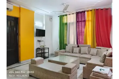 Image de 3 Bhk Apartment in Lajpat Nagar Market by HostMyStay