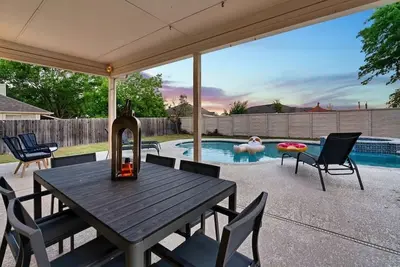 Image de Mad Hatter Haven: Heated Pool & Playroom!