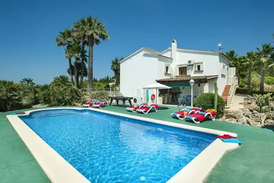 Image de Villa Conxa Bisanyes by Villa Plus