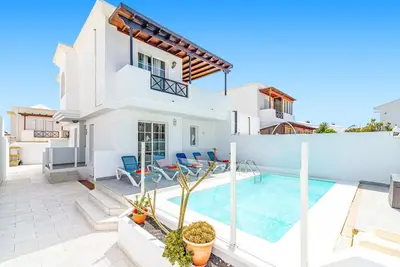 Villa Lotus by Villa Plus