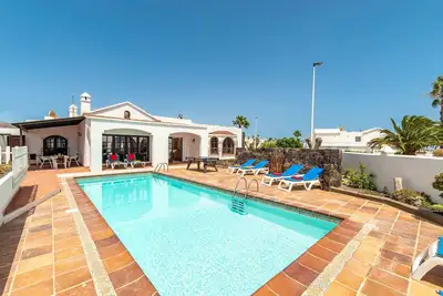 Villa Nikki by Villa Plus