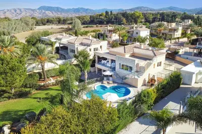 Image de Villa Pandora Limni by Villa Plus