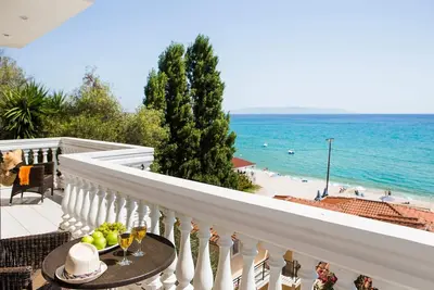 Image de Villa Lourdas Beach by Villa Plus