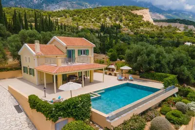 Image de Villa Kristola by Villa Plus