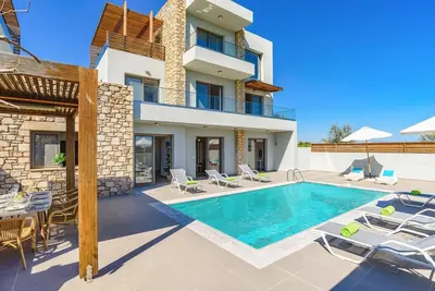 Image de Villa Eva Olivestone by Villa Plus