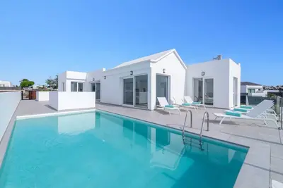 Image de Villa Napoli by Villa Plus