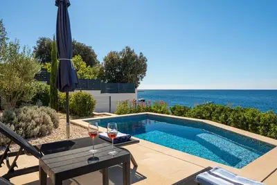 Image de Villa CapeCarol - SeaCarol - Two Bedroom Apartment with Terrace