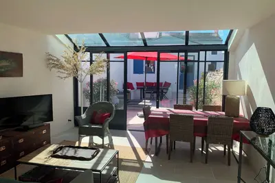 Image de Jolie maison neuve, classée 3 étoiles, en  plein centre du Vieil