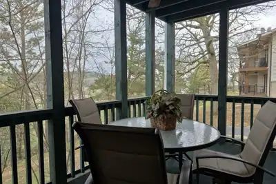 Image de Pools~Screened-In Deck~Dog-Friendly~2 King Beds