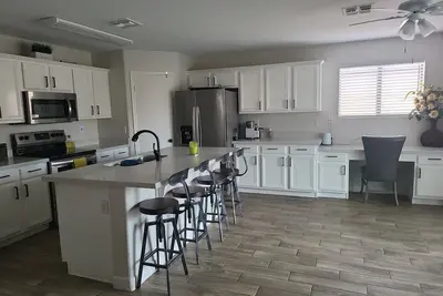 Image de 4 bedroom, 3 bath Home with Private Pool and Rv Parking