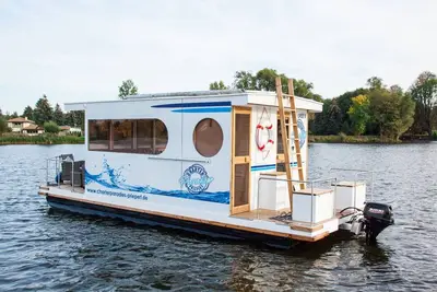 Image de Bateau \"Lisa\" entièrement équipé avec terrasses