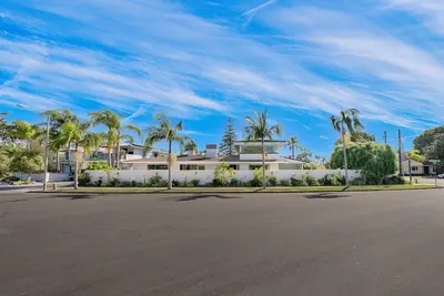 Image de Luxurious Coronado House w/ Golf Course View