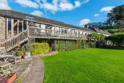 Image de The Barn, pet friendly, character holiday cottage in Dittisham