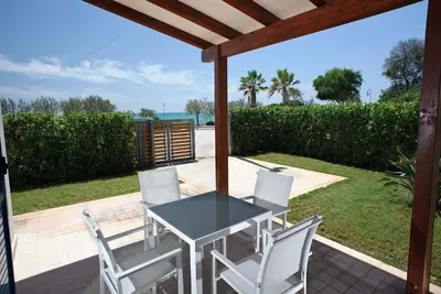 Image de Dolce Mare 2 - Appartement Front de Mer - grande terrasse - Wifi et parking priv