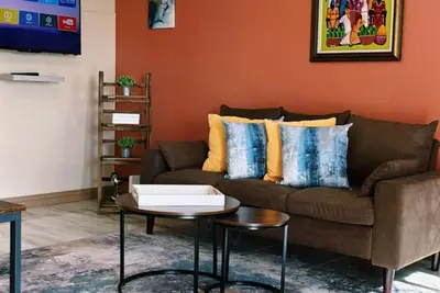 Image de The Hideaway cozy, centrally located apartment 3 minutes from town center