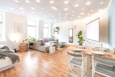 Image de Exclusive luxury apartment in the center by the sea